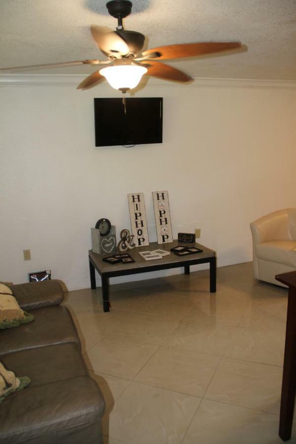 The Hip Hop Hotels Tampa Luaran gambar
